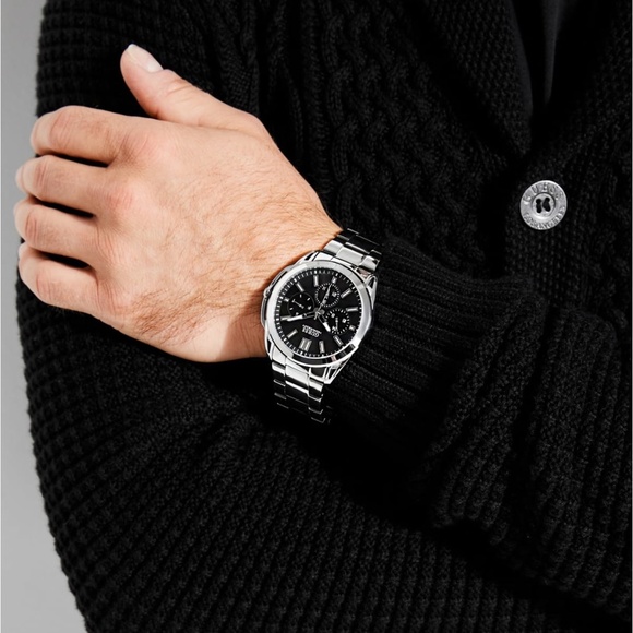 New Guess Silver-Tone Multi-function Men's Watch - Picture 2 of 10